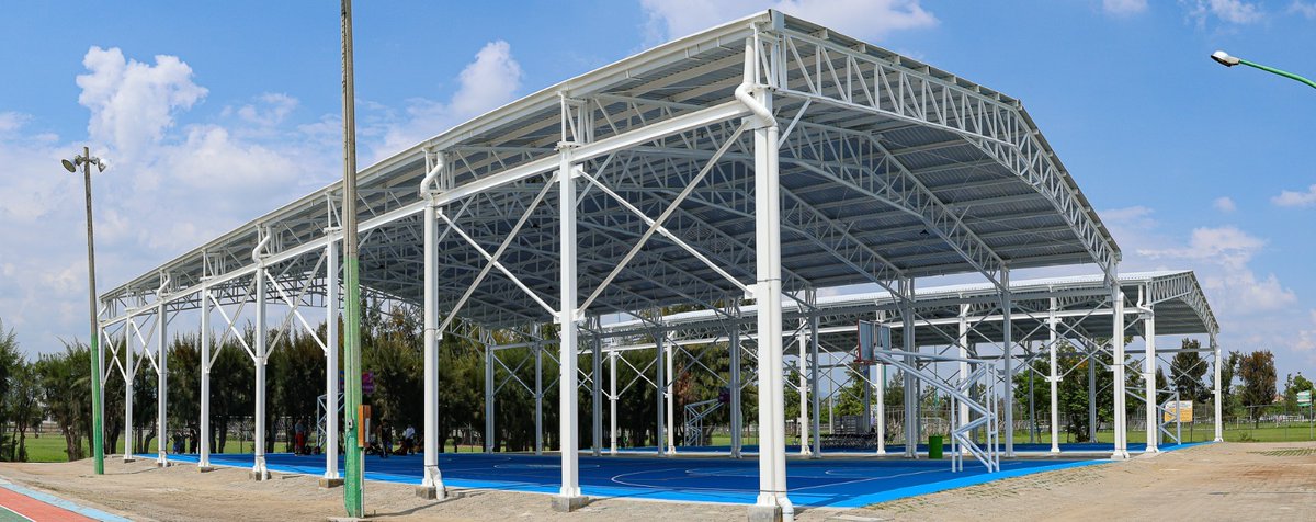 #COMUDELeón Entregan dos canchas de baloncesto techadas.

<a href="/ComudeLeon/">COMUDE León, Capital del Deporte</a>
<a href="/isaac_pina/">Isaac Piña | DIRECTOR DEL DEPORTE</a>

macesport.com.mx/site/2025/07/1…