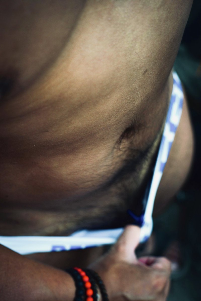 Wanna see more? 😏
📷 <a href="/Yukanmaqaw/">尤幹の黑神木🐻🐻🏳️‍🌈</a>