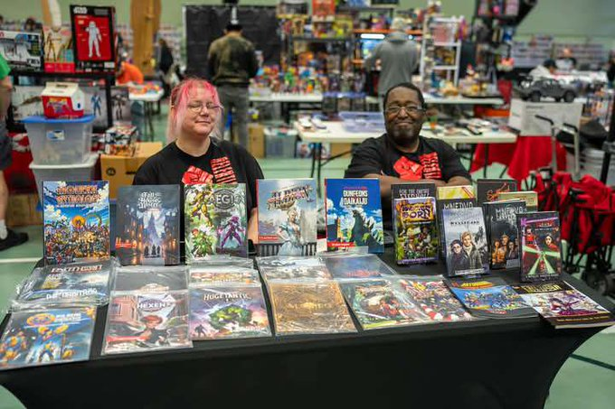 It's #writerslift time. Post your links and what you are working on this #selfpromotuesday, Time for the  #comicscommunity #indiecomics #ttrpgcommunity #artistcommunity, #ttrpg.        
Visit us at: drivethrurpg.com/en/publisher/2… #wipwd
