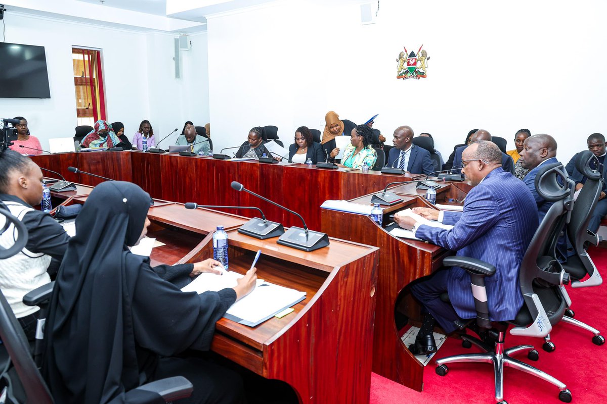 Hon. Aden Duale, EGH (@honadenduale) on Twitter photo Appeared before the Senate Standing Committee on Labour and Social Welfare, chaired by Hon. <a href="/CrystalAsige/">Crystal Asige</a>, to respond to a petition by Ms. Beatrice Likwop on the inclusion of persons with invisible disabilities.
I acknowledged the unique challenges faced by individuals living Appeared before the Senate Standing Committee on Labour and Social Welfare, chaired by Hon. <a href="/CrystalAsige/">Crystal Asige</a>, to respond to a petition by Ms. Beatrice Likwop on the inclusion of persons with invisible disabilities.
I acknowledged the unique challenges faced by individuals living