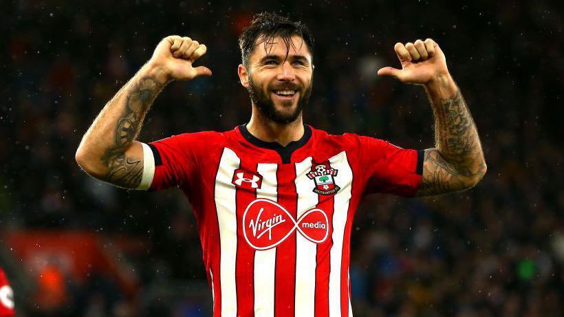 UndrTheCosh's tweet image. Charlie Austin back and in person this time round. 👊

Get your questions in 👇🏻