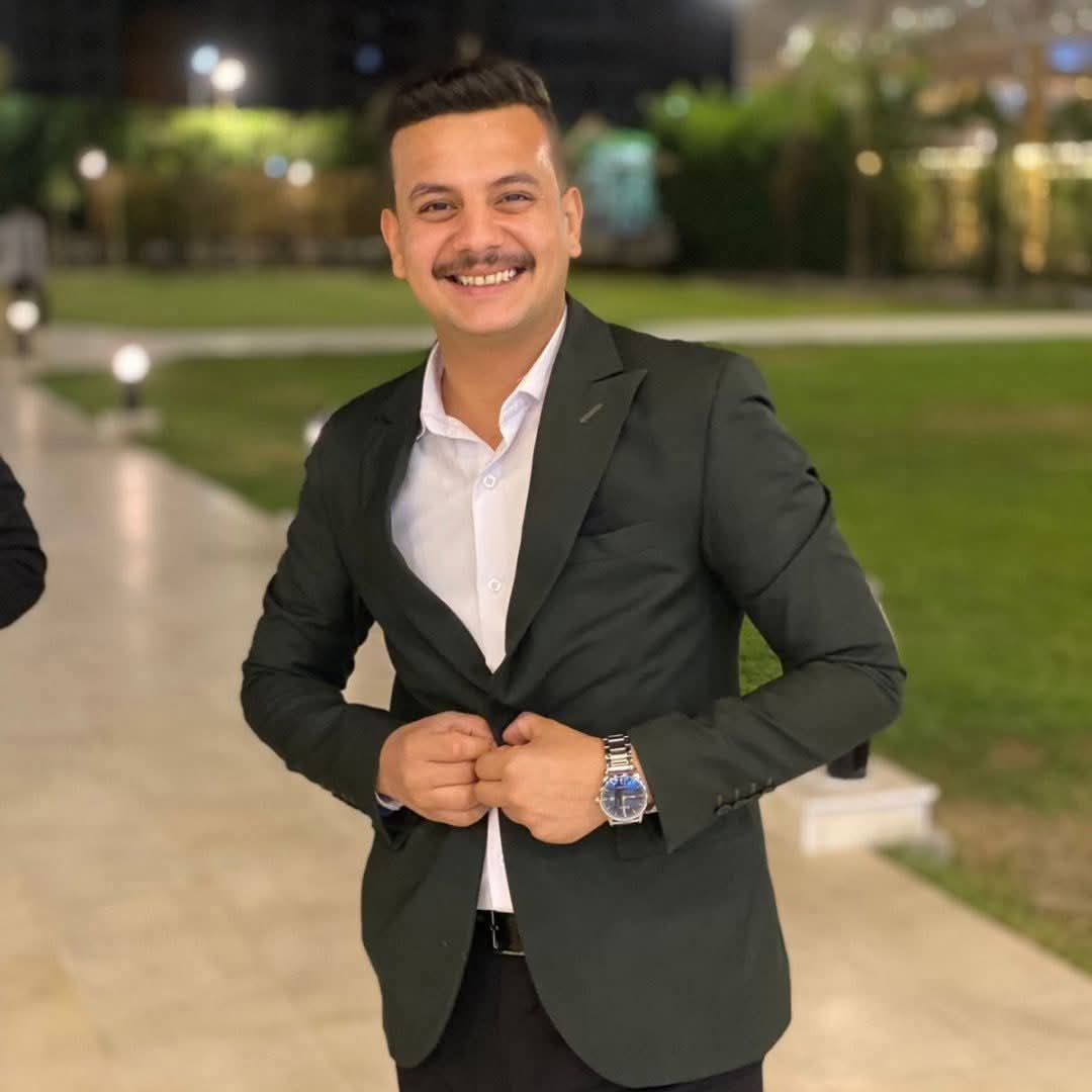 الي رحمة الله ياحبيبي 
اللهم انه في ذمتك اللهم ارحم ضعفه واغفر ذنبه والهم اهله الصبر والسلوان