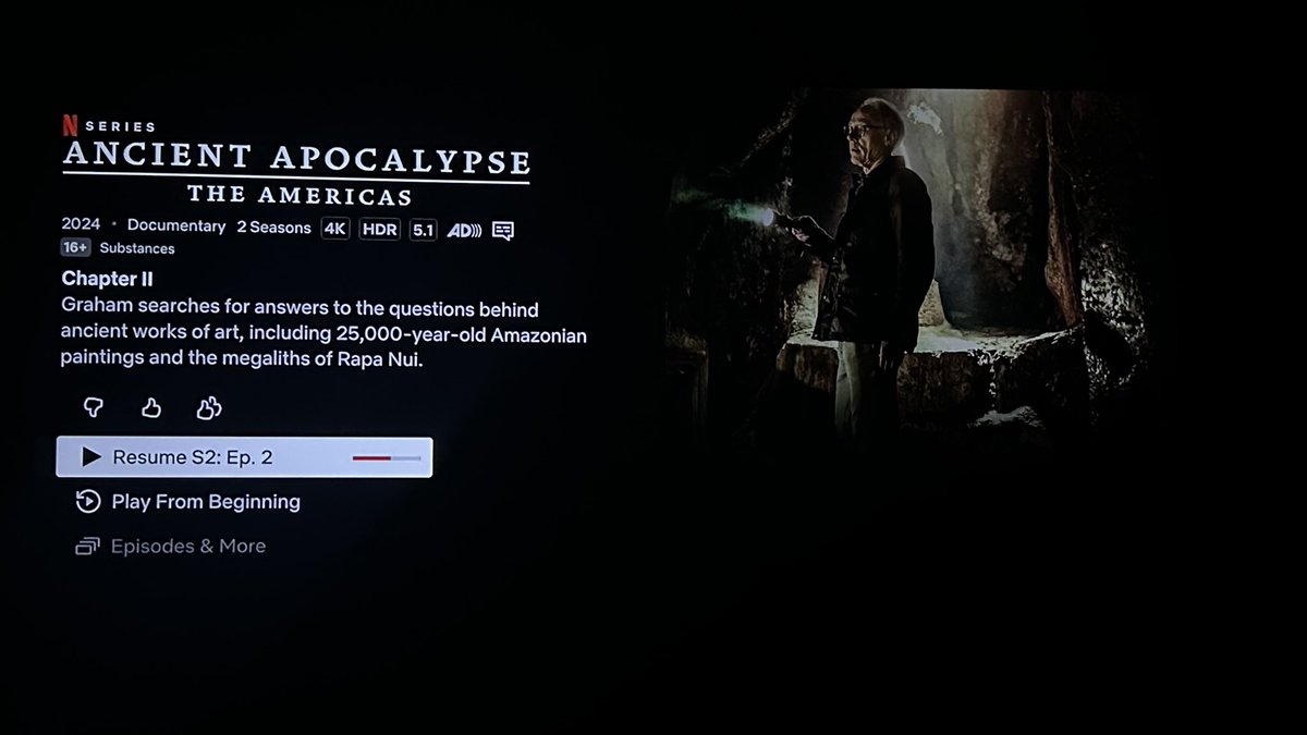 وثائقيات نيتفليكس للكاتب والباحث البريطاني غراهام هانكوك المعروف بكتاباته التي تتناول الحضارات القديمة والنظريات البديلة حول التاريخ والآثار.

أفكاره مثيرة للجدل بين علماء الآثار والتاريخ، لكن يرونها بعض الشيء تفتقر إلى الأدلة العلمية الصارمة.

لكن ربما نحتاج أن نتجاوز التقليدي.
