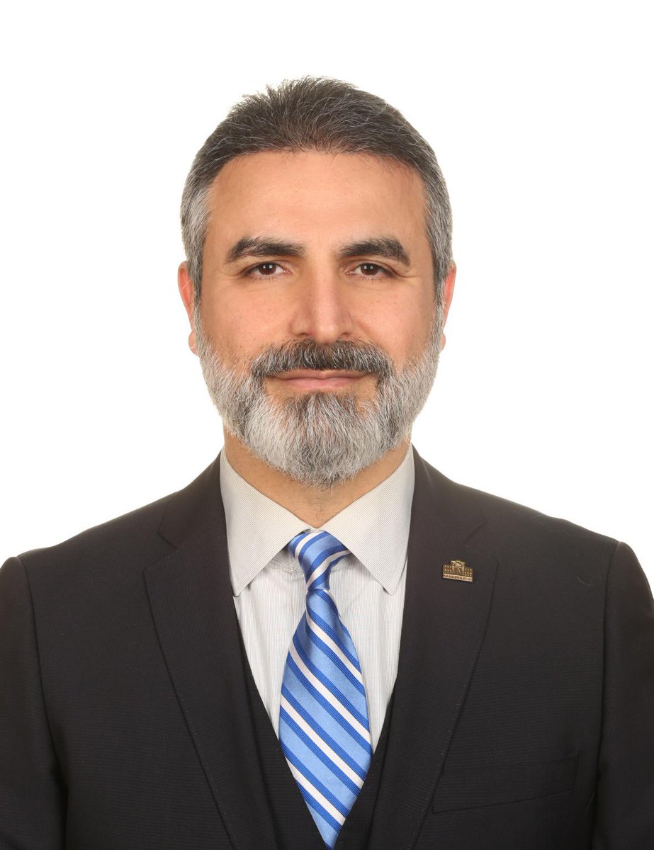 Kardeşimi Rabbim cennetinde ağırlasın.
Üniversitemizin, Fakültemizin ve meslek camiamızın başı sağ olsun.
Başta eşi ve oğlu olmak üzere, bütün sevenlerine sabırlar dilerim.