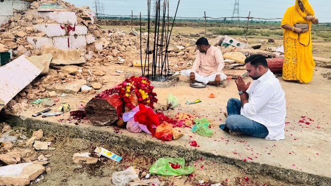 #सूरजमल_हाडा_छतरी_बनाओ आंदोलन के समय राजस्थान सरकार के नुमाइंदों ने यह आश्वासन दिया था कि छतरी का पुनर्निर्माण जल्द शुरू कर दिया जाएगा। सुनने में यह भी आ रहा है कि निर्माण कार्य का टेंडर जारी कर दिया गया था। परंतु अब दबाव में उस प्रक्रिया को आगे नहीं बढ़ाया जा रहा है।