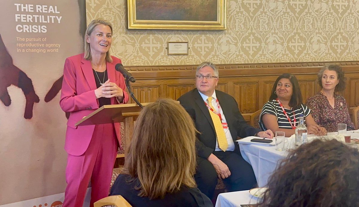 Wrapping up the UK launch of <a href="/UNFPA/">UNFPA</a>'s 2025 State of World Population report, I highlighted the importance of maintaining a clear focus on sexual and reproductive health and rights.

When women have reproductive agency they help change the world for the better 1/2
