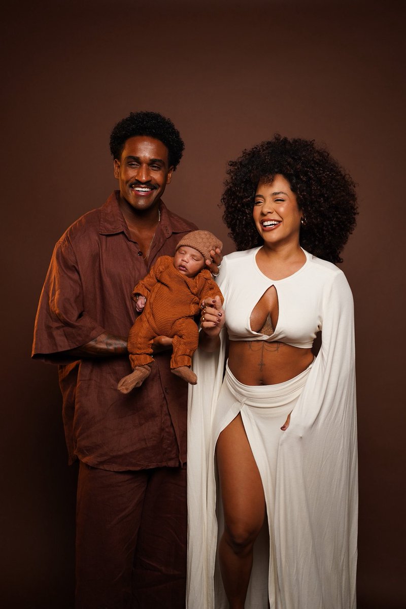 lorerufis's tweet image. 🧑🏿‍🦱👶🏾👩🏽‍🦱🤎