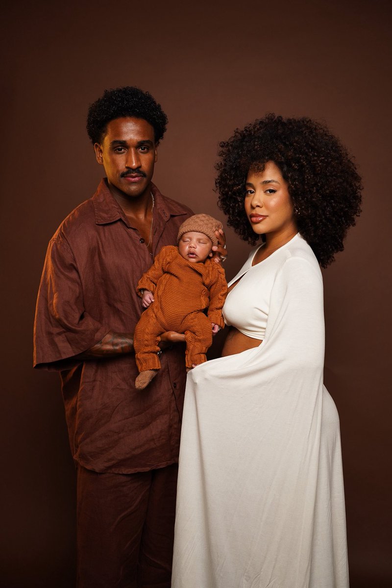 lorerufis's tweet image. 🧑🏿‍🦱👶🏾👩🏽‍🦱🤎