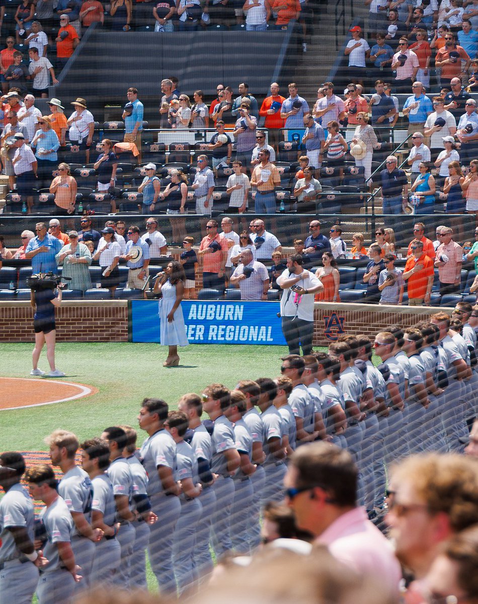 AuburnTigers's tweet image. 🎤 Want to sing the National Anthem at an Auburn Athletics event? 🦅
We’re looking for talented performers to take the stage before home matchups!
Tap the link for audition info: auburntige.rs/4lWHVQW
#WarEagle