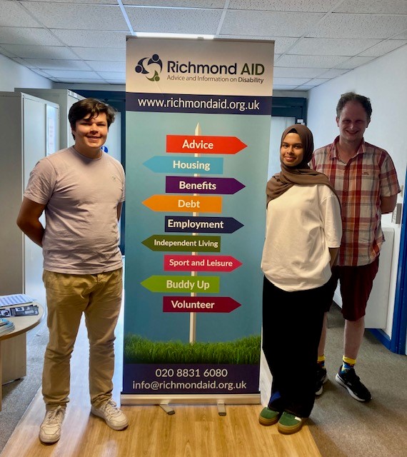 RichmondAID's tweet image. Have a chat to our team, Devan, Thannzila, Adam at the @LBRUT @WorkMatchWrk free fair tomororw for advice on cost of living, benefits & debt, housing solutions & more!
16 July, 10am-2pm, Claredndon Hall, York House, TW1 3AA
richmondaid.org.uk
#advice #support #information