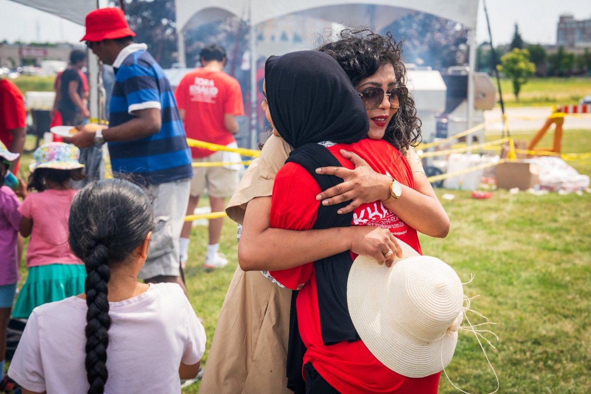 iamIqraKhalid's tweet image. Thank you, Mississauga—Erin Mills, for an incredible BBQ this weekend!🇨🇦
Meeting you all reminds me why I keep fighting for this community and for our country.
Special thanks to the amazing volunteers and performers who made the day so special!