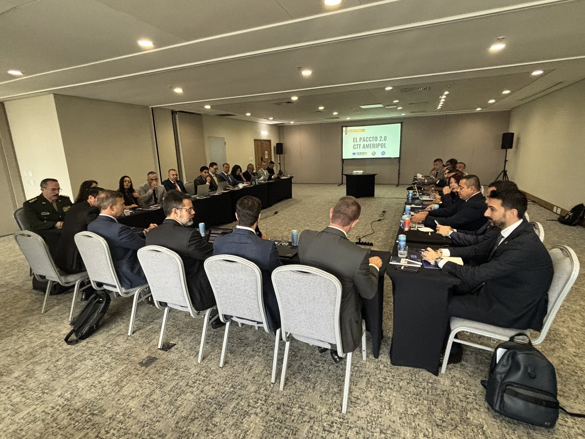 La actividad forma parte del apoyo transversal que el programa brinda a <a href="/AmeripolOrg/">AMERIPOL</a> para garantizar su consolidación y la de sus centros operativos. 

#elpacctosupportsAmeripol