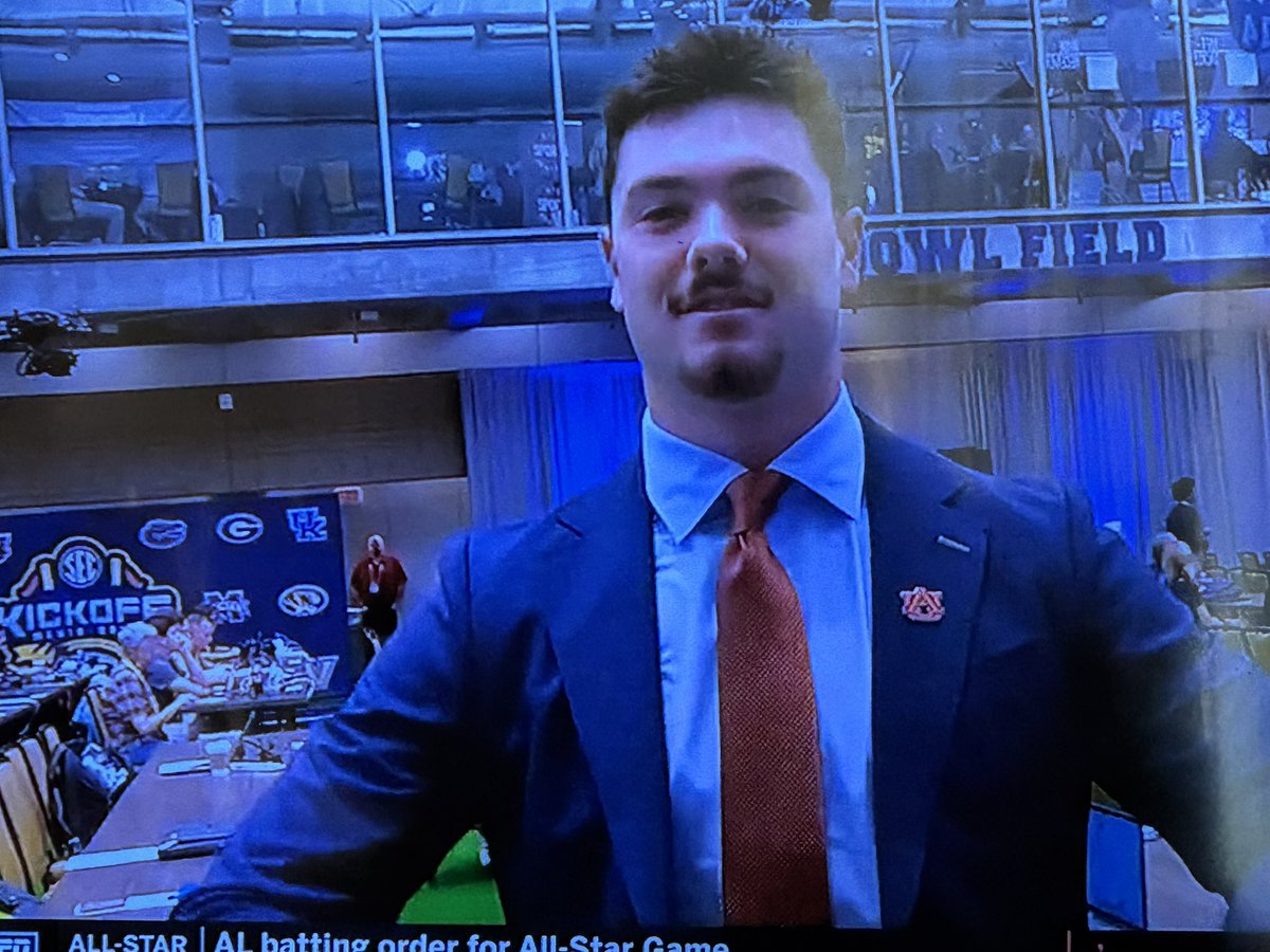 What a difference a year makes 

CFB 25 lol. Gotta love it 

#wareagle 
#sooners