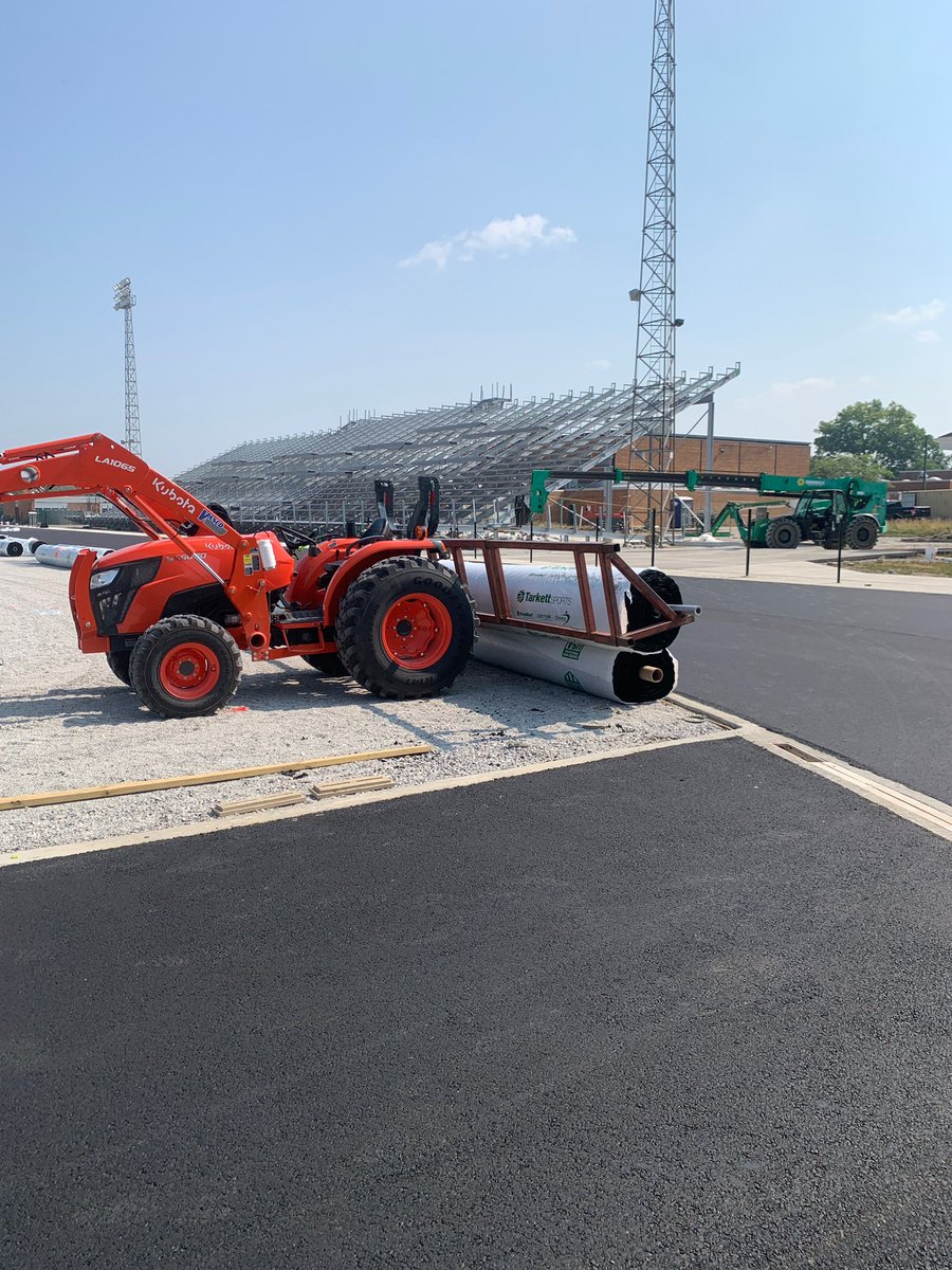 TheCometSuper's tweet image. There’ll be a lot of progress happening at the stadium in the next few weeks! We’re also working on a few stadium partnerships with local supporters. Stay tuned for the exciting details! Go Comets! 💚💛
@SteeleComets @AmherstFootball @AmherstQb @Steele_Soccer25 @CometCoachGonzo…