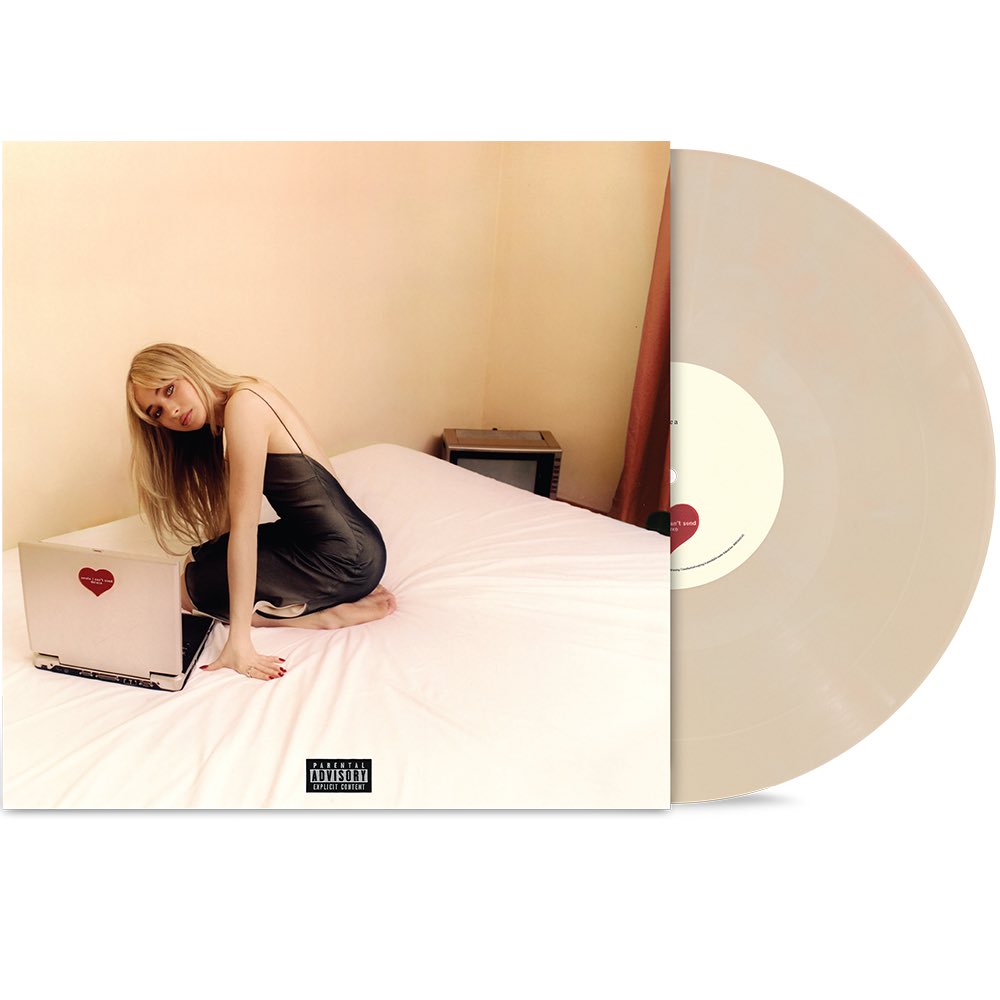 Sabrina Carpenter has finally released an “emails i can’t send fwd:” vinyl!

“Limited edition first pressing, available exclusively on her store.”

Purchase here: store.sabrinacarpenter.com/products/email…