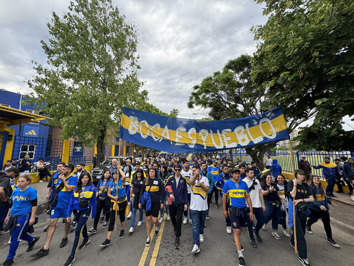 BocaEsPueblo's tweet image. Boca Es Pueblo cumple 13 años desde su fundación. Saludamos a todas y todos los que hicieron posible la formación, el crecimiento y la construcción de esta organización, a la gente de Boca que siempre nos apoyo y a todos, los que aun no nos conocen, los invitamos a seguir…