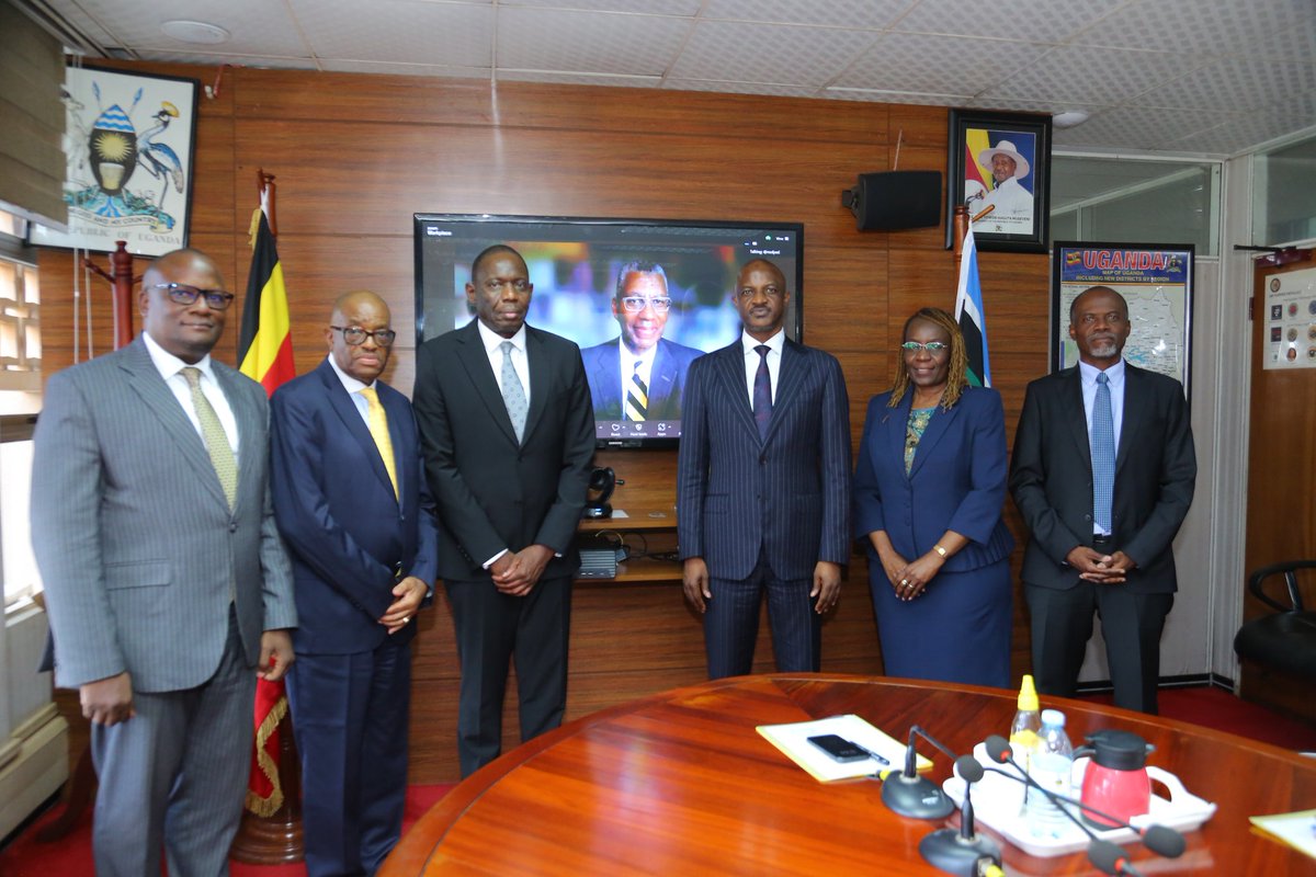 mofpedU's tweet image. PRESS RELEASE:
The @GovUganda has today received the first tranche of UGX 170 billion INVITE PROJECT FUND to support manufacturing and Export firms.
This project is financed by the World Bank to the tune of UGX 800 billion and is expected to create over 200,000 private sector…