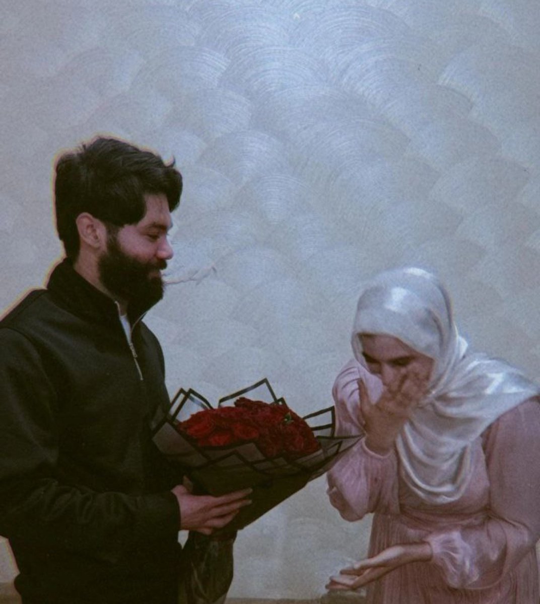 يأتي زمان لا طمأنية فيه، ثم تأتي أنت،  يا طمأنينة العمر المتعب. ♡♡