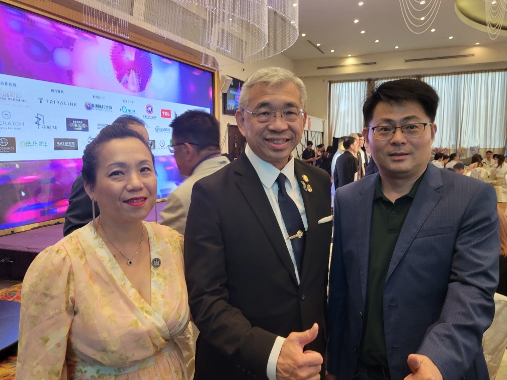 AMLesterChangNY's tweet image. Thank you to Eric Yuen and the Beauty Pageant team for organizing the 22nd Annual Miss Beauty Pageant Talent Show. Your dedication to celebrating culture and talent continues to inspire our community.
Congratulations to all the contestants—your performances were a joy to witness!