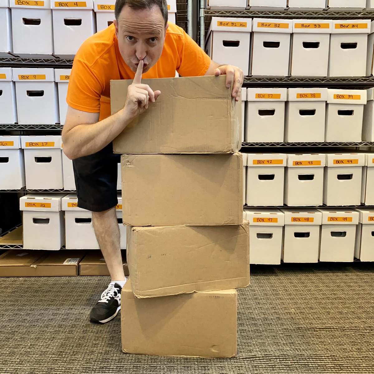 NowOrNeverComic's tweet image. We’ve got a SECRET variant cover drop and signing for you during SDCC!
We’re hosting our friends at @Skybound for an Invincible Universe variant drop and signing on Sat the 26th from 11am to 1pm.
This event is FREE to attend and open to the public. No badge required!