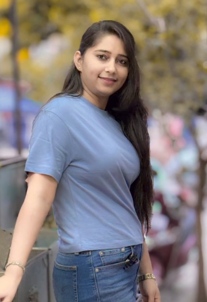 हमारा खुद का एक रुतबा है

आप कोई भी हो, फर्क नहीं पड़ता