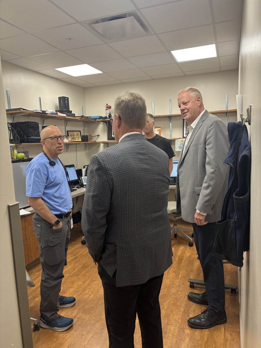 WVTreasury's tweet image. This morning in Spencer, Treasurer Pack had the opportunity to tour Roane General Hospital with CEO Doug Bentz.
The hospital is the largest employer in Roane County. Treasurer Pack has deep roots in healthcare and is committed to helping local hospitals around the state.