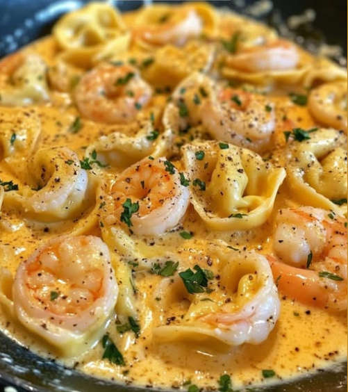 USAtoday99's tweet photo. Shrimp Tortellini with Lemon Garlic Cream Sauce 😋
#KCGI2025 #Isak #AdamSchiff #Inflation #Liverpool #wildcardgame #Hagrid #USDT #Newcastle https://t.co/NSrd4O5Hi3