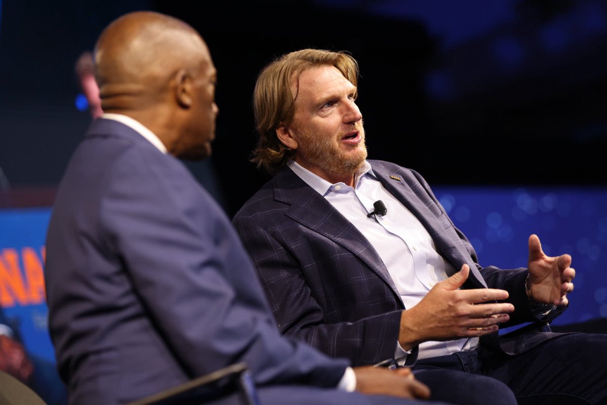 GPBrentBooker's tweet image. Honored to join my friend @SouthernCompany CEO Chris Womack for a fireside chat at the 2025 #LIUNA Leadership Conference.
We’re not on the sidelines—we’re on the frontlines. LIUNA is building the energy future. Union-built. Start to finish.