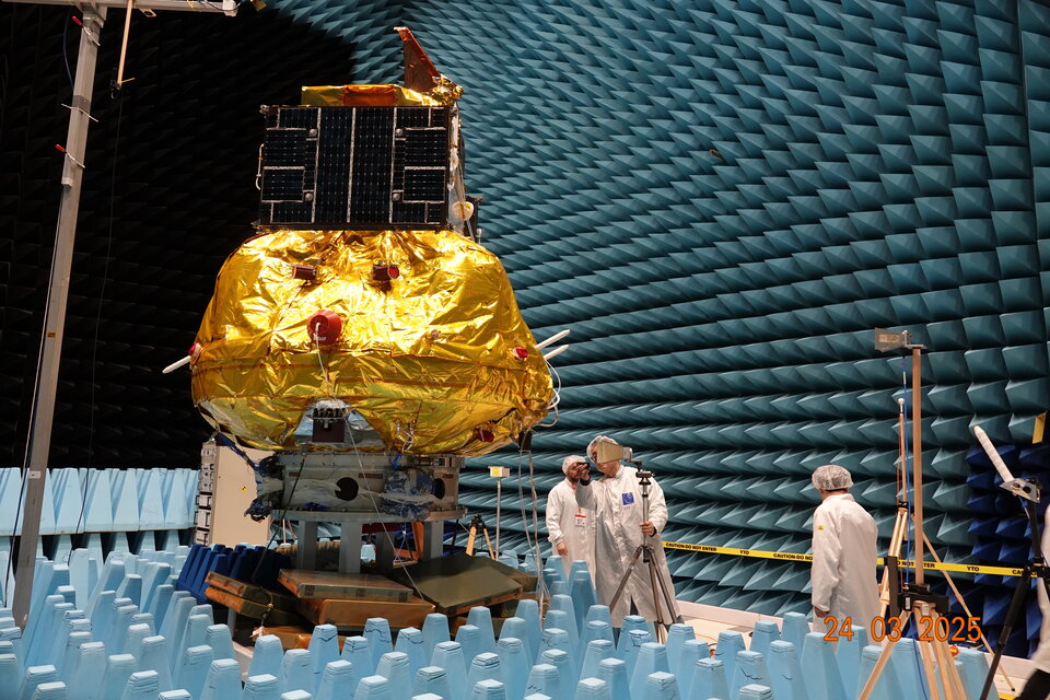 AJ_FI's tweet image. The joint European Space Agency (ESA) and Chinese Academy of Sciences (CAS) SMILE mission to study the Sun–Earth connection is ready for space after a series of tests. Launch in 2026.
esa.int/Science_Explor…