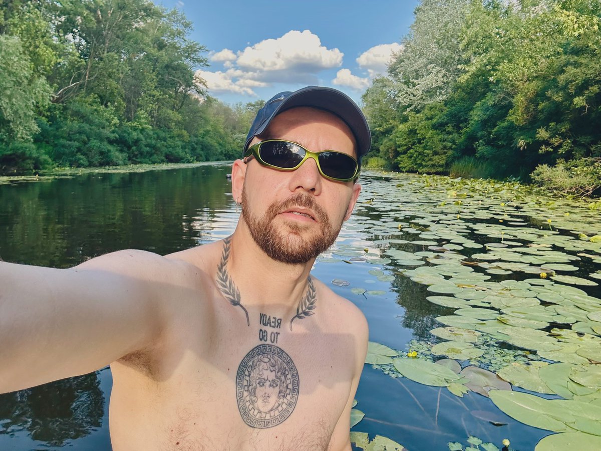 dmytro_______'s tweet image. На літньому