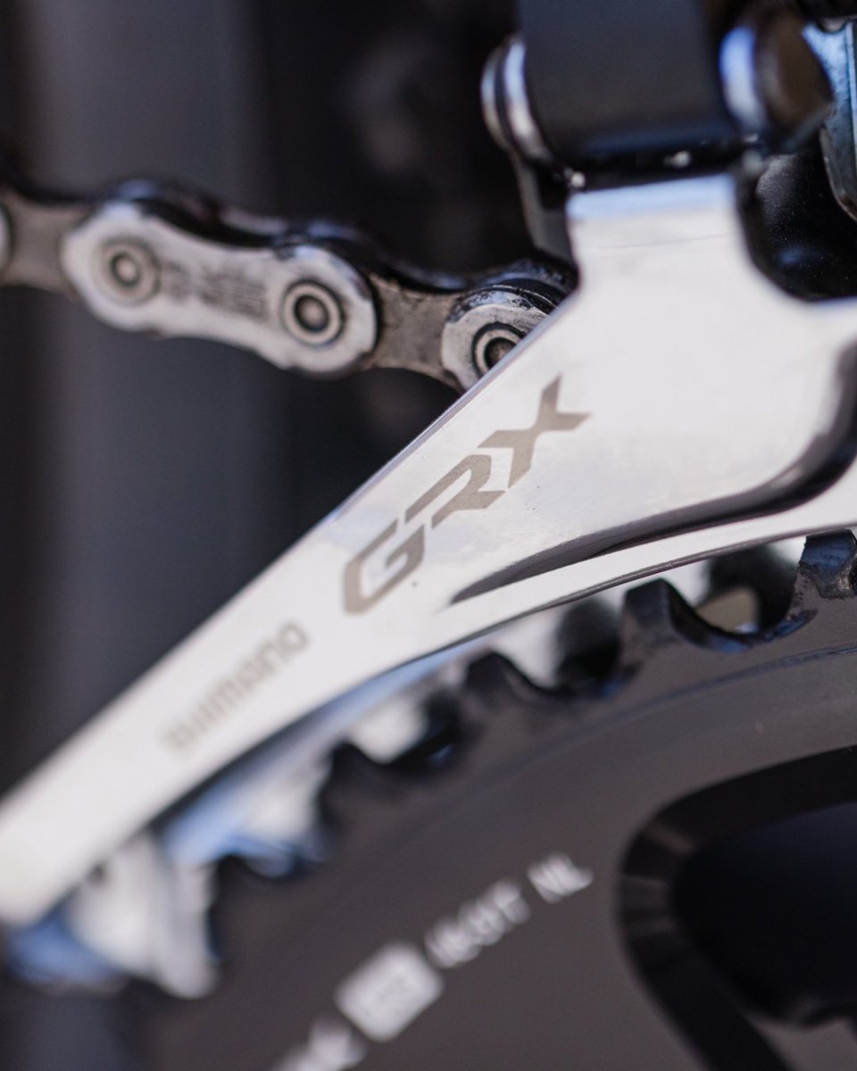RideShimano's tweet image. Everyone rides differently, so why not shift differently? Customize your shifting with full or Semi-Synchronized shift modes, and FRONT SHIFT NEXT function 🚲
#ShimanoGravel