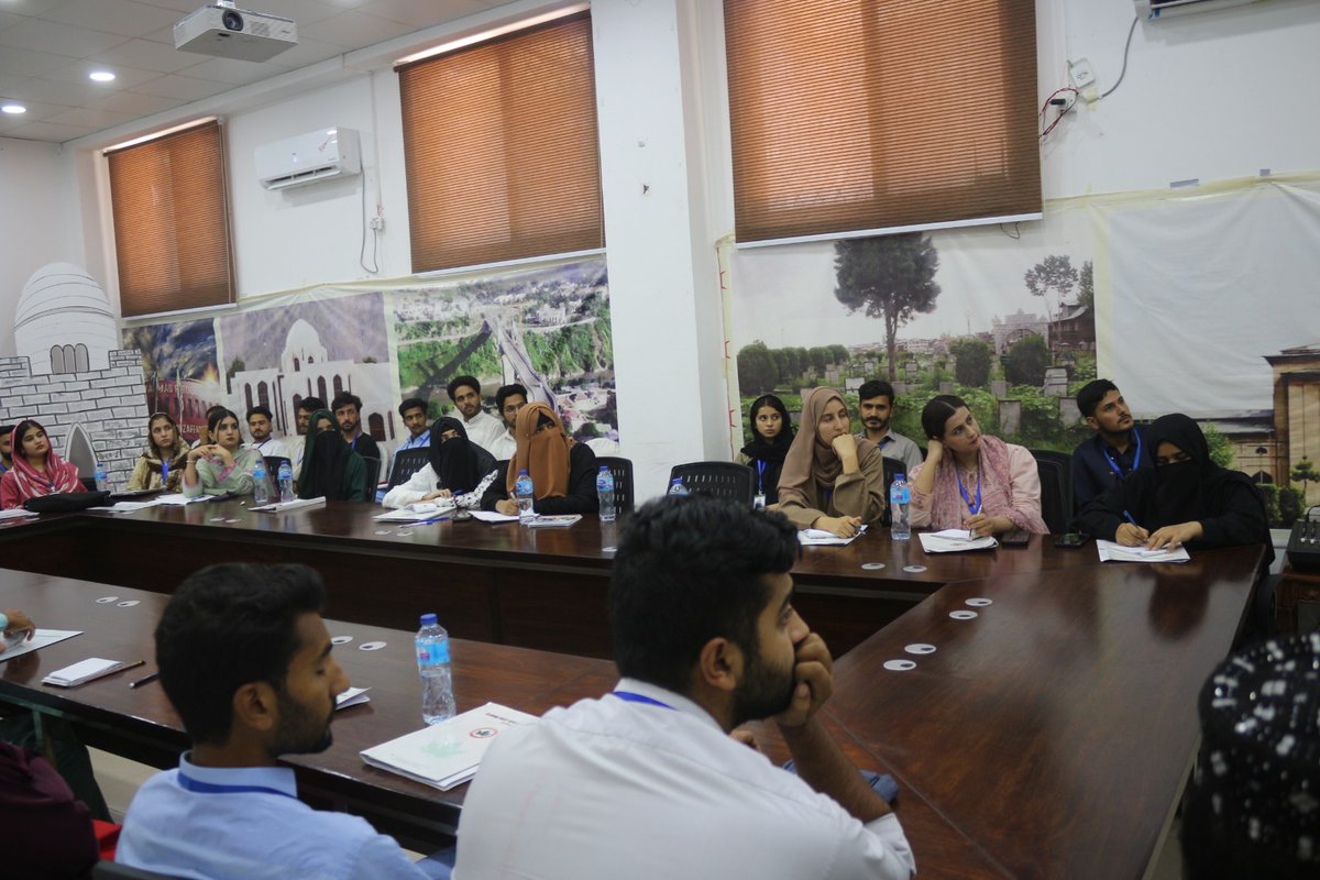 SMubasharNaqvi's tweet photo. Had a great interaction with final-year students from across #Pakistan & #AJK during Week 3 of #KPRIβs SIP-25. Spoke on β#DigitalFootprints & #ResumeWriting: key tools for professional growth in todayβs competitive world. #SIP2025 #YouthEmpowerment #CareerReadiness #AJKVoices https://t.co/5gN2a95GOE