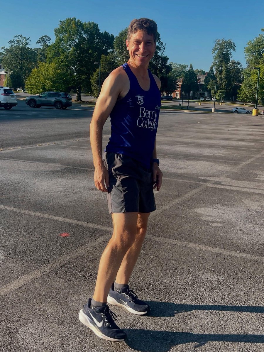BerryXCTF's tweet image. This guy has always gone the Distance! Happy Birthday to our Head XC and Distance Coach and social media-less Paul!! #WeAllRow