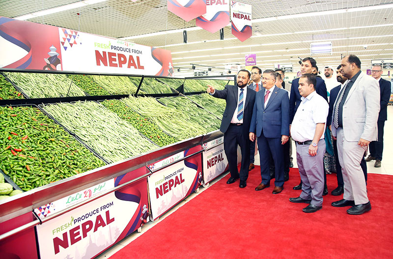 TmngSuraj's tweet image. Lulu Kuwait Launches Premium Fresh Produce from Nepal Tuesday, July 15, 2025 Lulu Hypermarket has officially launched a premium range of fresh #kuwait #nepal #lulukuwait