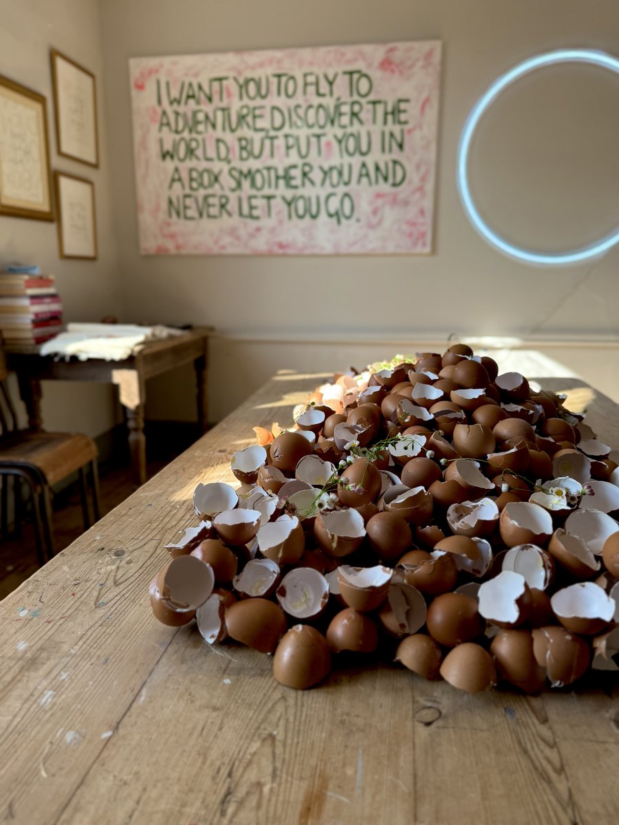 OriginalShrews's tweet image. 🥚 It's your last chance to experience All Roads Lead to Mother, drawn from lived experience to navigate themes such as teenage pregnancy, the longing to conceive, baby loss, and menopause.
📍 Swan Hill Studios, SY1 1NL. Monday - Friday 10am - 4pm , closing this weekend