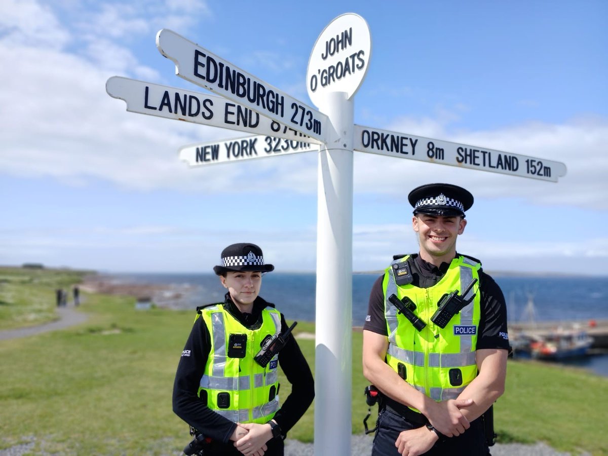 PoliceScotland's tweet image. We want to make to make communities in the Highlands & Islands safer and body worn video will help us do that.
In a recent survey, 72% of respondents said that body worn video would make them feel safer within their communities.
Read more ➡ orlo.uk/AlMBL