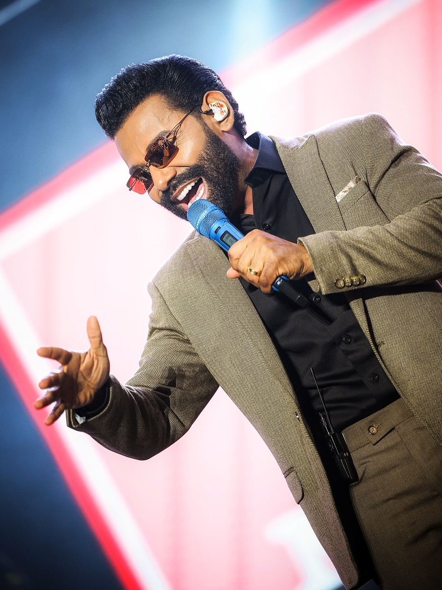 A voz romântica do PABLO vai embalar corações no Arraiá Itatiaia! 💘 Dia 26 de julho no Mineirão! 
🎟️ arraiaitatiaia.com.br  

#GovernoMG #VisiteMinas #BeloHorizonte #Belotur #VisiteBH #TurismoBH #Pablo #NenetyEventos