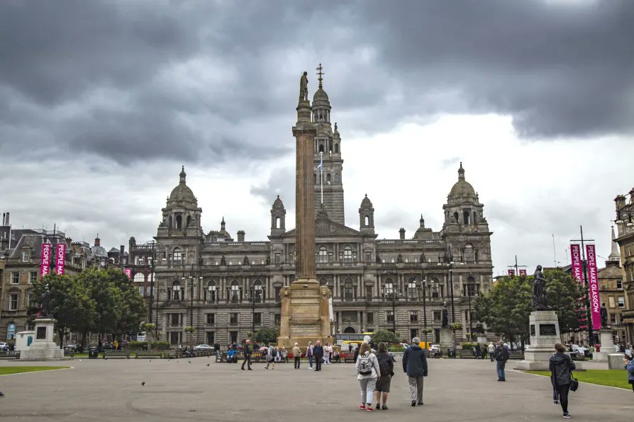 Community spaces make Glasgow - The work done by Glasgow’s local campaigners and volunteers is truly inspiring, but it cannot stop at picking up the pieces of an irresponsible government, writes MAYA McGOWAN
morningstaronline.co.uk/article/commun…
