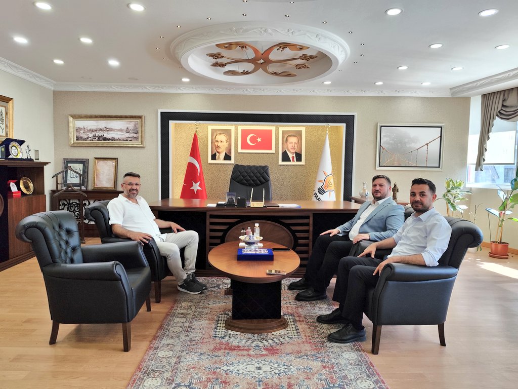 Feyzullah Torlak فيظ الله تورلاك (@feyzullahtorlak) on Twitter photo "Vefa, sadece geçmişin değil, geleceğin de omuz omuza inşa edileceği bir birlik sözüdür."
Emektarlarımızdan Fettullah Ateş'i (önceki dönem ilçe yönetim kurulu üyemiz) ilçe başkanlığımızda misafir ettik.
Ziyaretleri için teşekkür ederim.
<a href="/abdullahozdemir/">Abdullah Özdemir</a>
<a href="/UgurUyhan/">Uğur Uyhan</a> "Vefa, sadece geçmişin değil, geleceğin de omuz omuza inşa edileceği bir birlik sözüdür."
Emektarlarımızdan Fettullah Ateş'i (önceki dönem ilçe yönetim kurulu üyemiz) ilçe başkanlığımızda misafir ettik.
Ziyaretleri için teşekkür ederim.
<a href="/abdullahozdemir/">Abdullah Özdemir</a>
<a href="/UgurUyhan/">Uğur Uyhan</a>