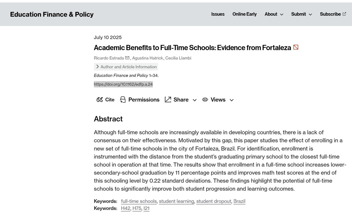 restradamtz's tweet image. Countries in Latin America are lengthening the school day. Yet, there’s limited evidence on effects, especially on student retention.
In paper forthcoming at @EFPJournal, we study a full-time school system in Fortaleza 🇧🇷 and find large gains in graduation and learning!