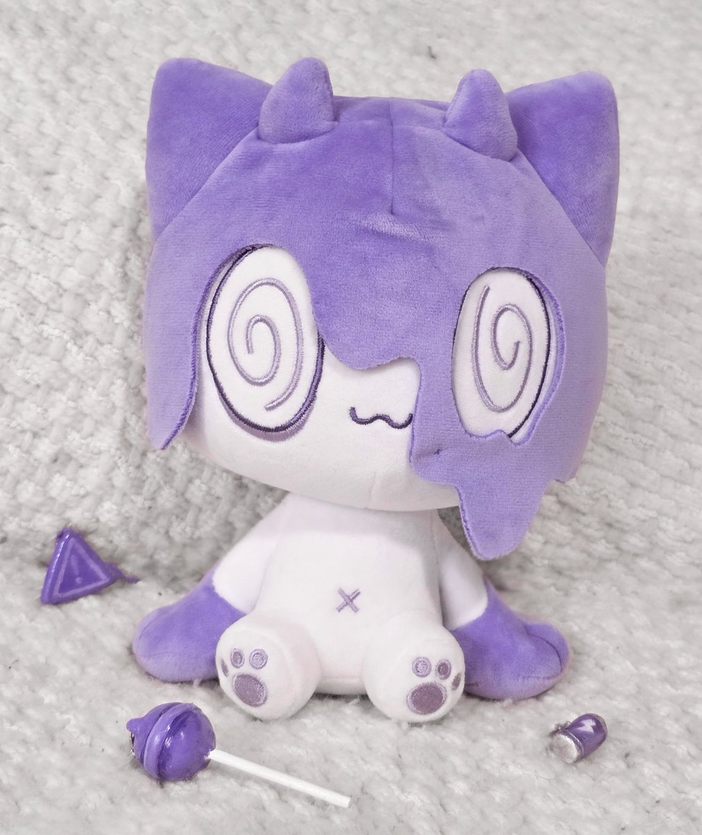 uyu_arts's tweet image. GOOPY IS HERE!!😈
For a limited time only, this little guy is available over at @makeship — SO GO GET YOUR OWN TODAY!!
🛒›› makeship.com/products/uyu-p…