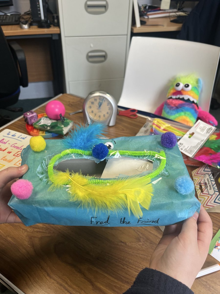 HarrietDunkEMHP's tweet photo. Creative sessions are my favourite ๐จโป๏ธ #worrymonster #StockportMHST
@PennineCareNHS https://t.co/UJbOszYfpd