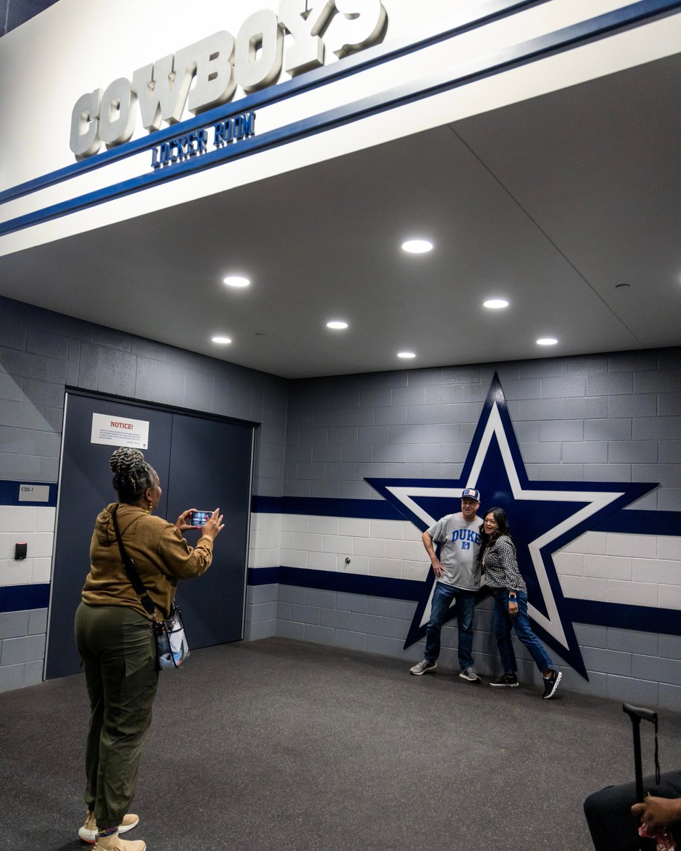 ATTStadium's tweet image. Add a tour of #ATTStadium to your summer bucket list! 🏟️
Book your tour today: attstadium.com/tours