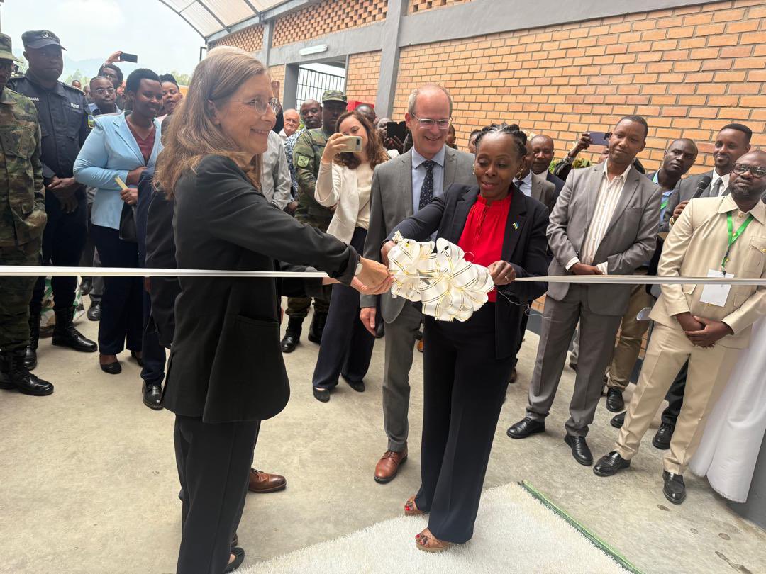 RwandaLabour's tweet photo. Today @CNkulikiyinka, Minister of Public Service and Labour and German Ambassador to Rwanda inaugurated WoodTec Solutions Ltd factory in Karongi. The factory is a joint venture between a German and a Rwandan Investors in wood technology. The factory produces quality wood furniture, construction materials and other wood products currently being imported. The company created  jobs for youth  along the entire value chain and is contributing to skills development by providing workplace learning opportunities.