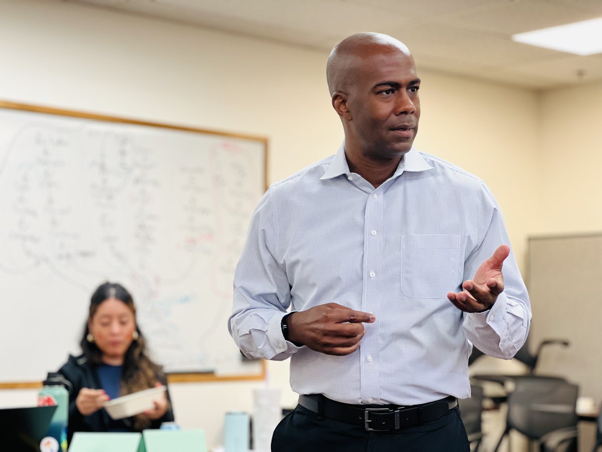 Spoke with the CU Denver Executive MPA cohort on Sunday about adaptive leadership in public service—how to navigate complexity and lead through the gray areas. Grateful to <a href="/wendybolyard/">Dr. Wendy Bolyard</a>  for the invite and the thoughtful conversation. #AdaptiveLeadership #PublicService #CUDenver