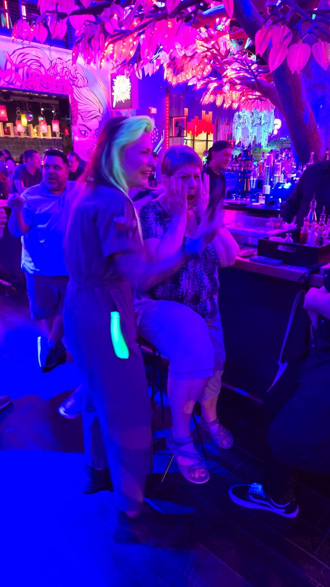 Highlight of the weekend: Introducing <a href="/granny_q/">Granny_Q</a> to <a href="/CaptainZyloh/">Tyler Witkin</a> 

Her reaction could not have been any more wholesome than this 💕

Please return the love by stopping by her stream: twitch.tv/granny_q

#StarCitizen