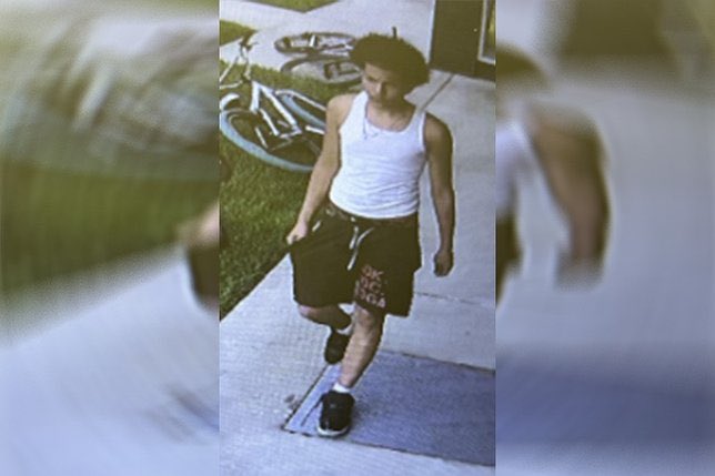 Authorities on Lookout for Man Who Stole Bicycle from Customer at Oakdale Restaurant longisland.com/news/07-15-25/…