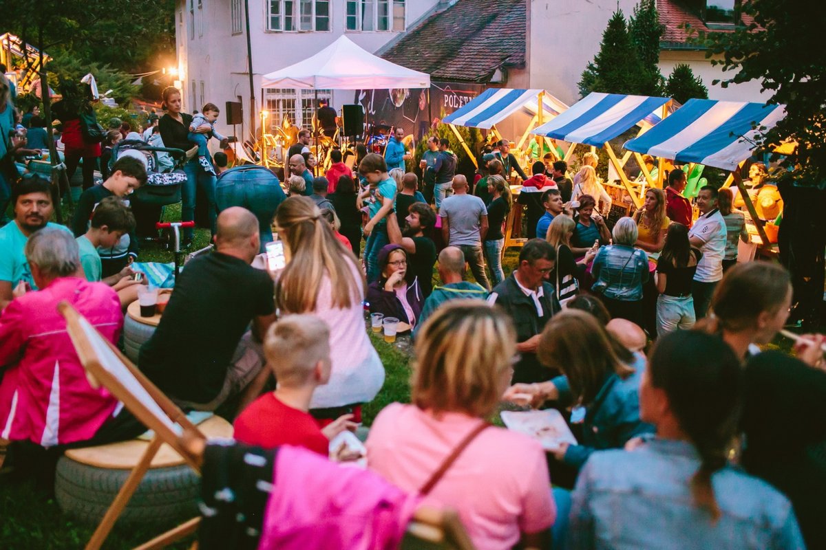 visitljubljana's tweet image. Cool Friday in Kamnik sounds like a fantastic way to unwind! Every Friday evening in July & August at 6 PM, head to Park Evropa for a special atmosphere with delicious local food & live music!
#kamnik #ljubljanaregion #visitljubljana #ifeelslovenia
๐ธ Mankica Kranjec
