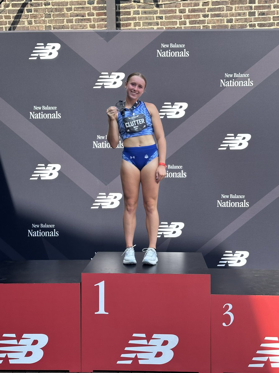 ClutterReegan's tweet photo. New Balance Outdoor Nationals Freshman Champion &amp; new meet record holder!
Thankful for my coaches who had a vision and believed in me!
#newevent #3monthswork #onlythebeginning #recordholder @UARunning @GPPartner @IMGAcademy @milesplit @flrunners https://t.co/36lhuDGDTl
