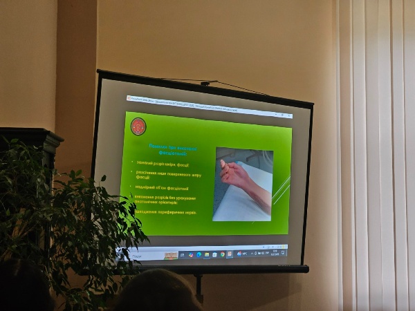 В Університетській лікарні пройшов тренінг з медичної допомоги в умовах бойових дій

lh3.googleusercontent.com/d/1BUfv5k5DrIg… 
➡️ Детальніше:
new.meduniv.lviv.ua/v-universytets…